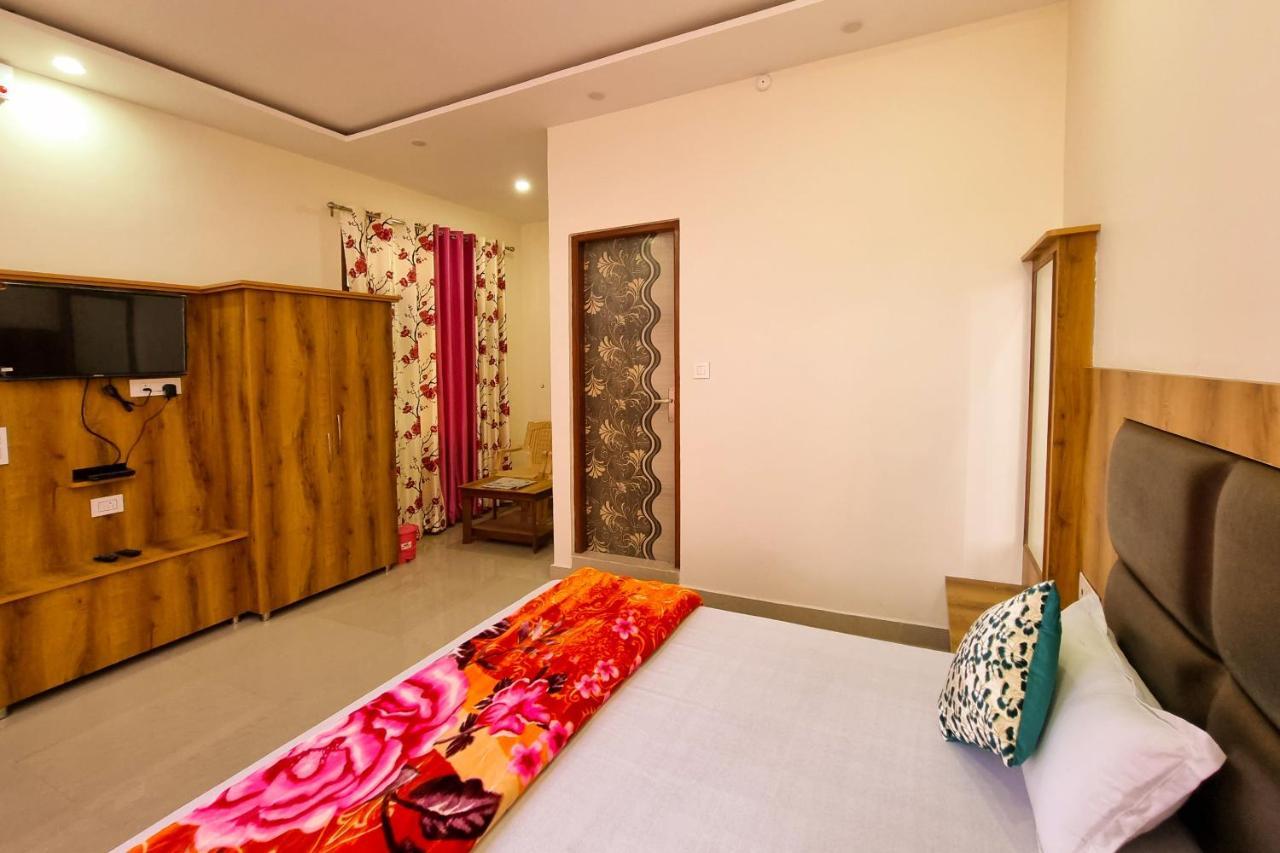 Mohan Home Stay Dalhousie Exteriör bild